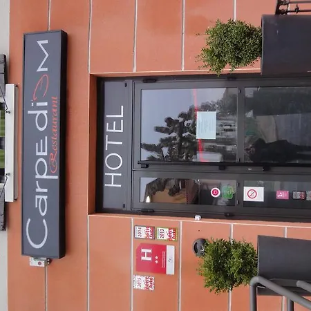 Carpe Diem Hotel 2*