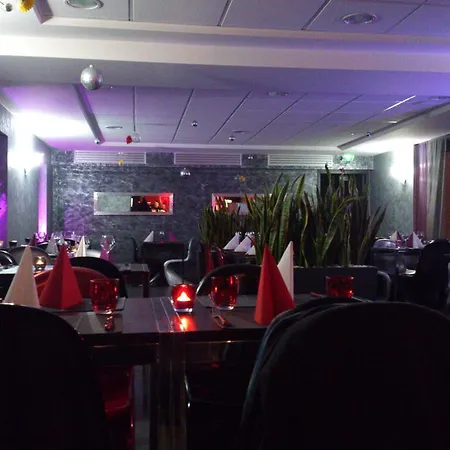 Carpe Diem Hotel 2*