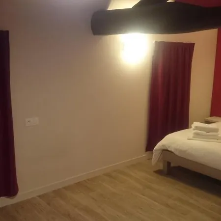 Carpe Diem Hotel 2*